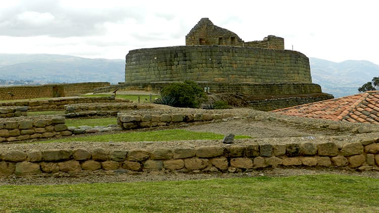 Ingapirca Ruins Cuenca-Ecuador