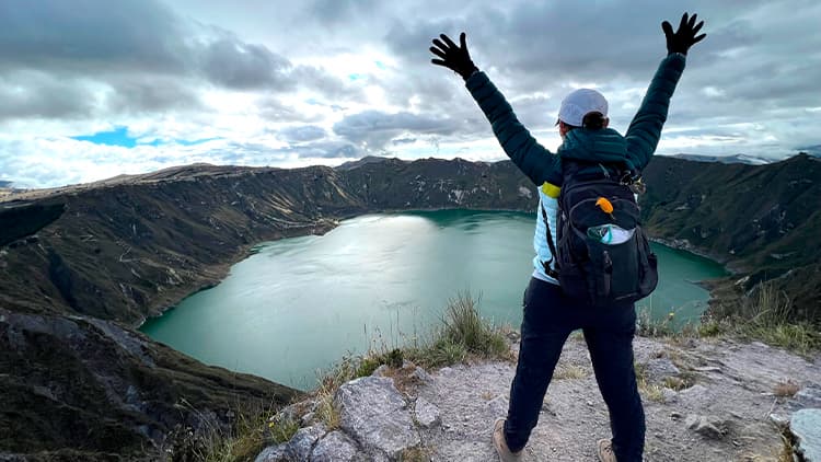 Ecuador 10 days trip offer you the best of Quilotoa